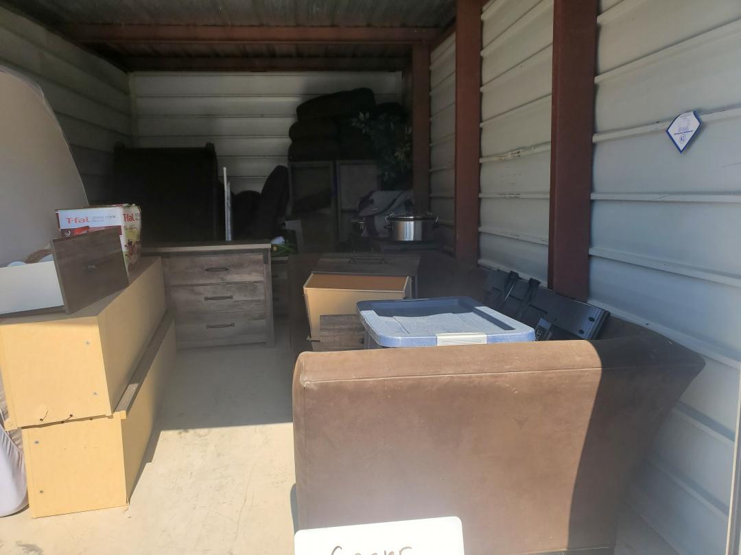 Storage Unit Auction in Tallahassee, FL at Morningstar of Tennessee